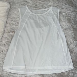 White Lululemon crop tank